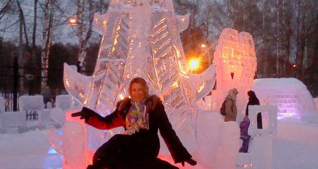 ледяной городок в Сокольниках